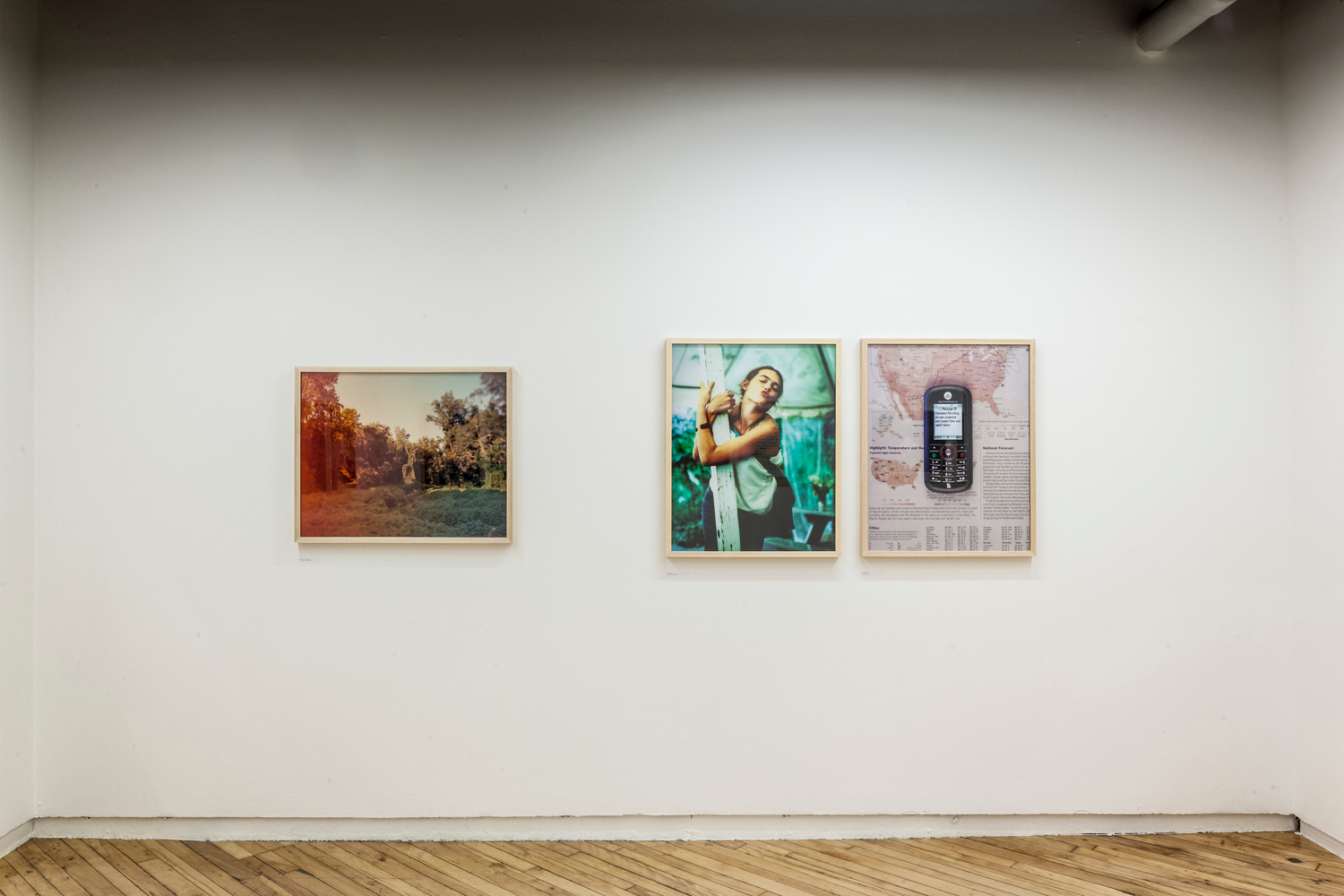     Installation view of Guillaume Simoneau, Love and War, Photo: Toni Hafkenscheid

