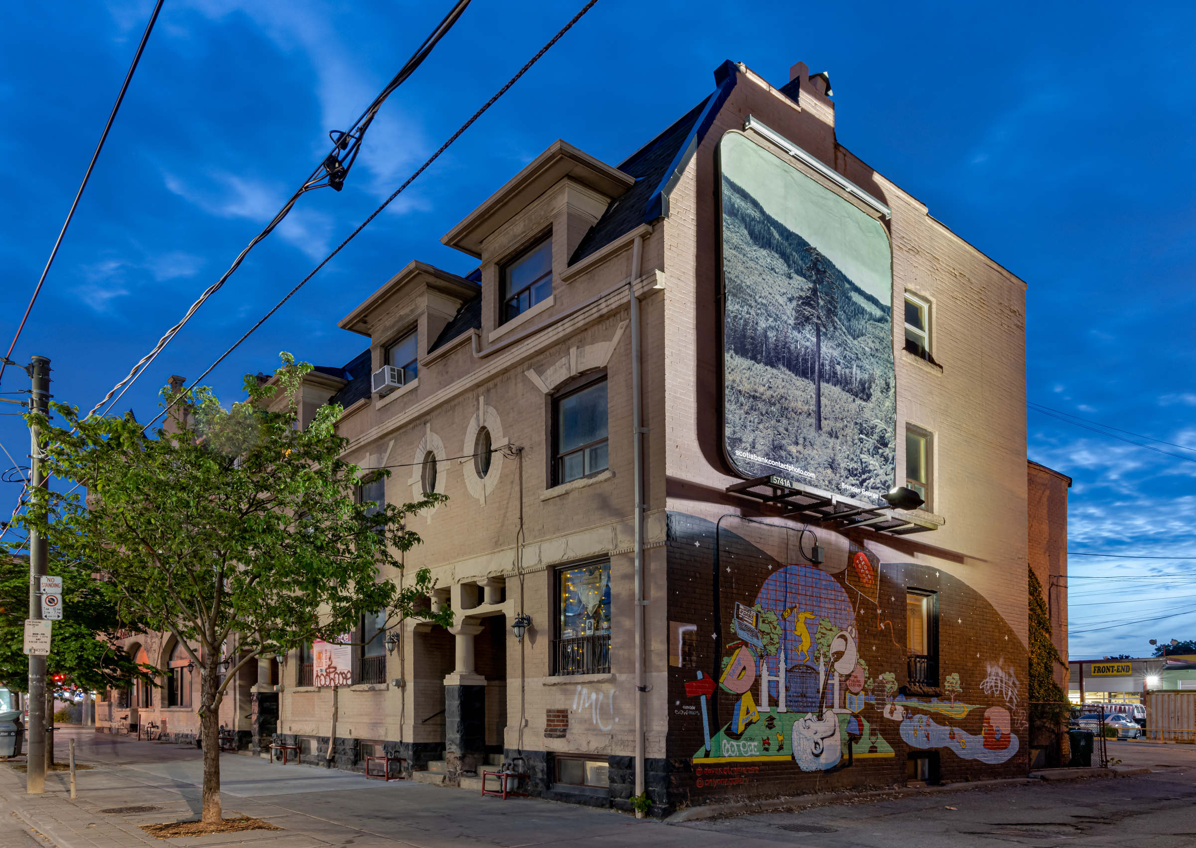     Brendan George Ko, The Forest is Wired for Wisdom, installation on billboards in Toronto and 9 other Canadian cities, 2022. Courtesy of the artist and CONTACT. Photo: Toni Hafkenscheid

